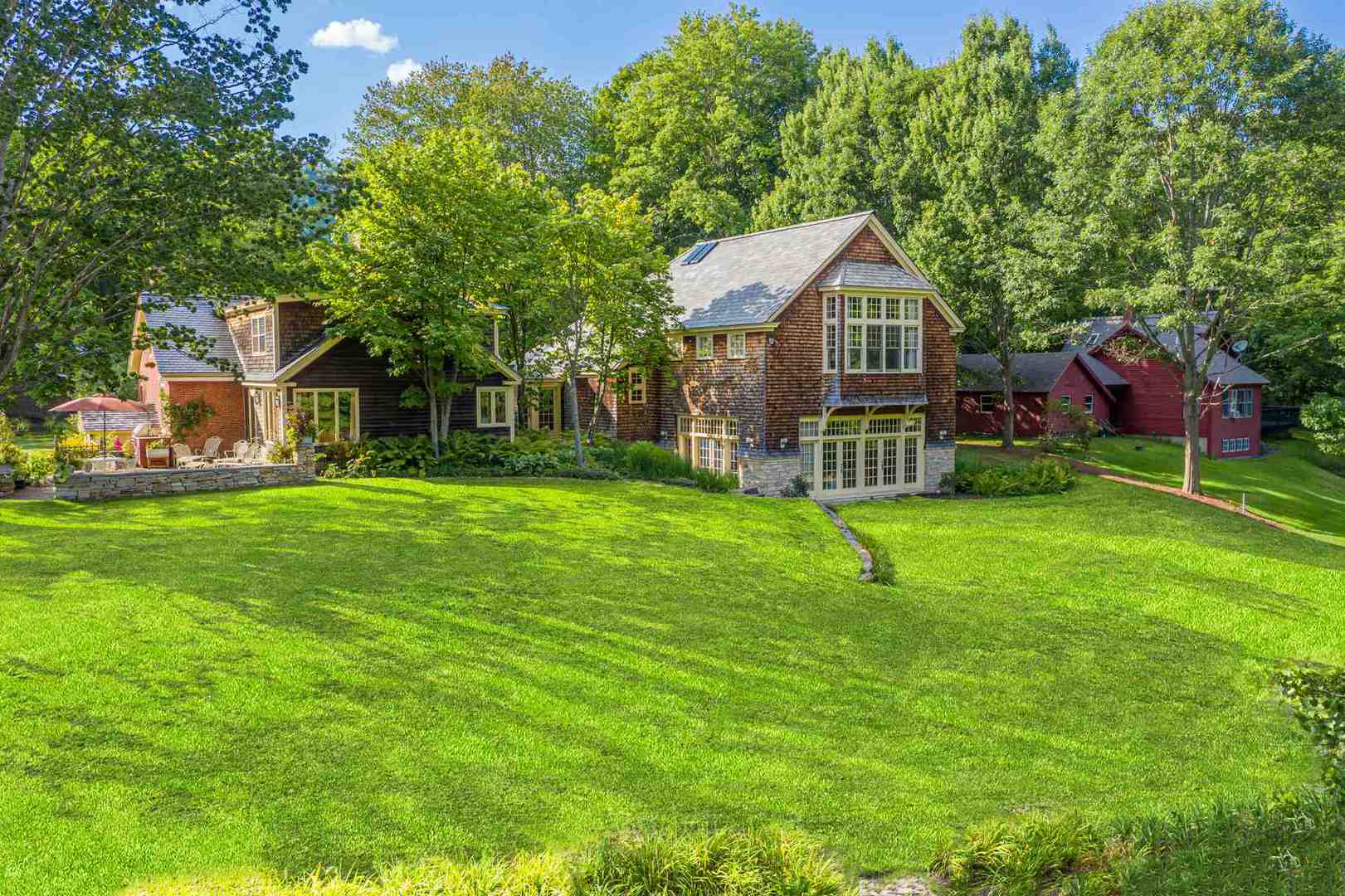 Vermont Waterfront Homes