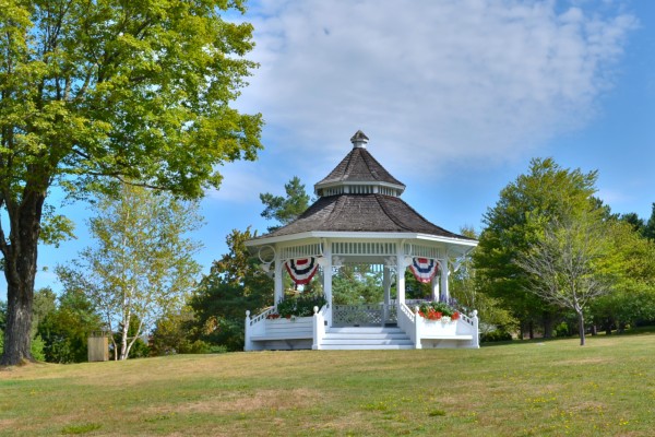 gazebo at New London